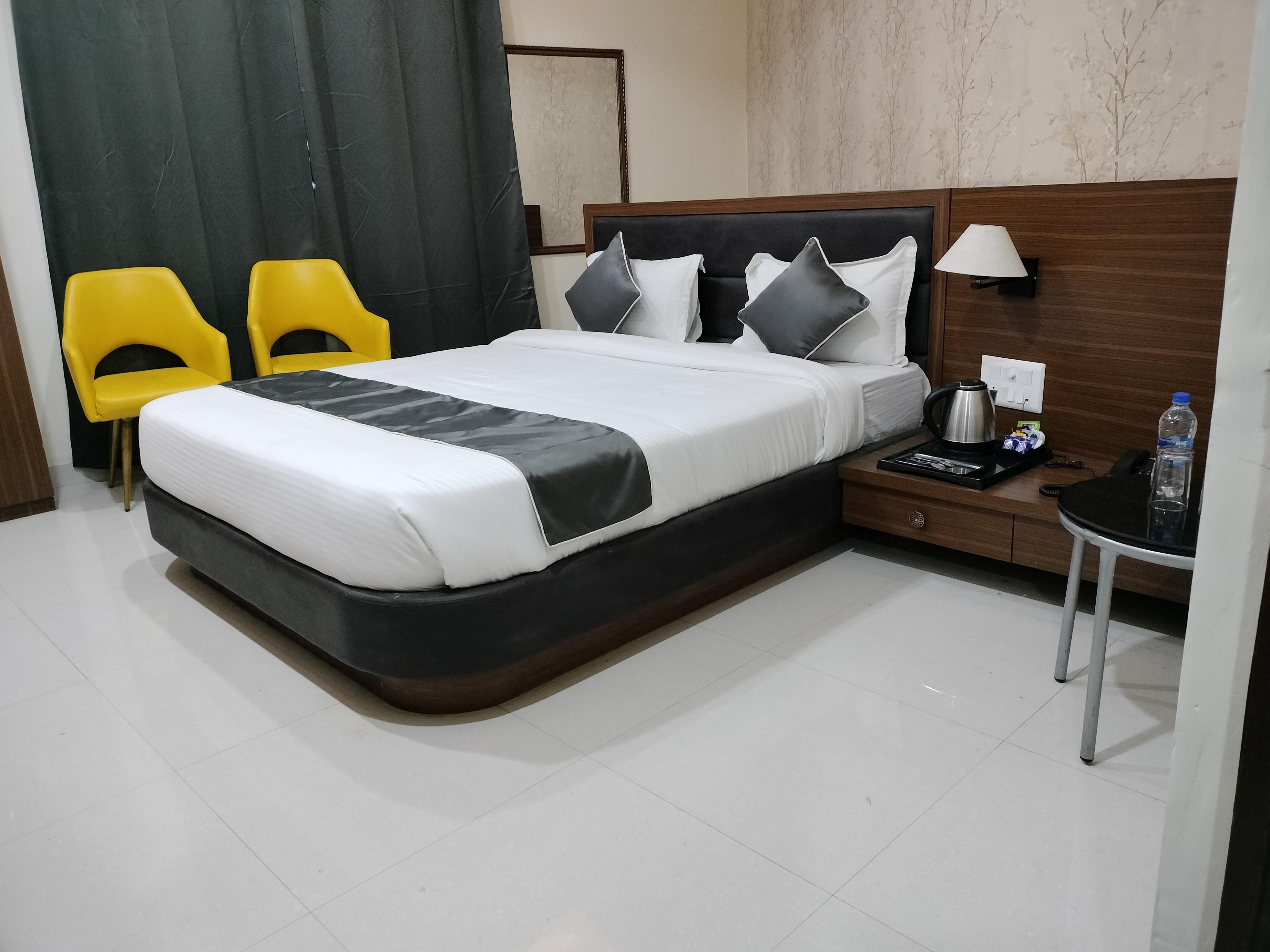 HOTEL VINAYAK INTERNATIONAL Room Type - Classic