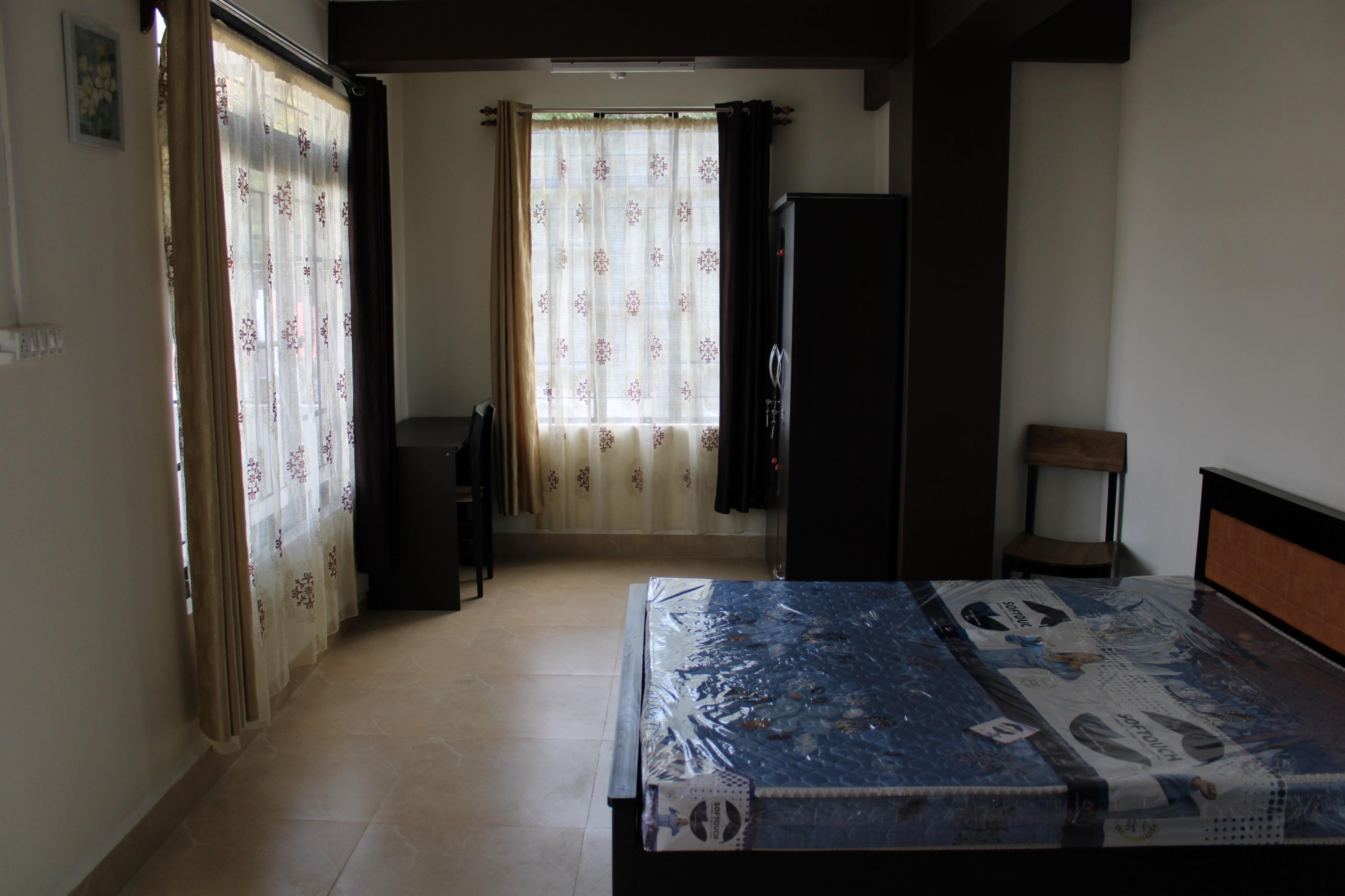 Romillie Hadeljo Room Type - Bedroom 1