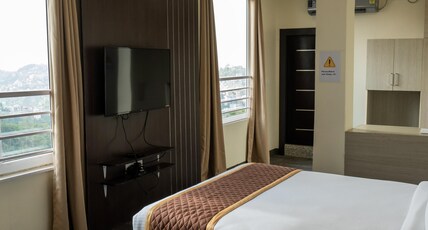 ROYALE LALAWI HOTEL Room Type - Premium Double