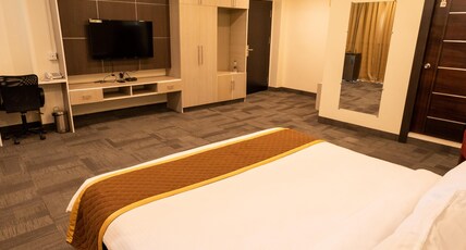ROYALE LALAWI HOTEL Room Type - Executive Premium Double