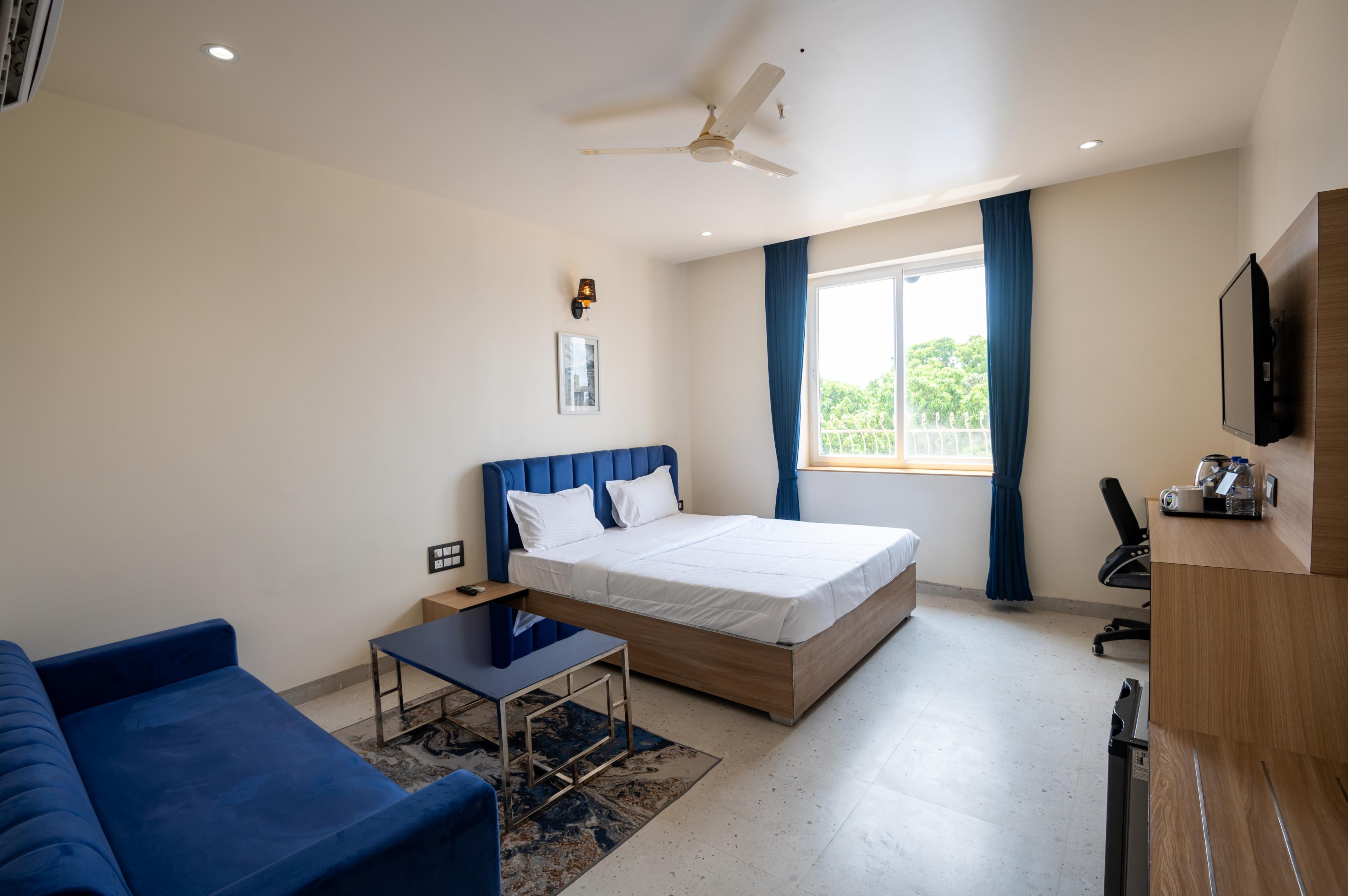 HOTEL HAM RESIDENCY Room Type - SUITE ROOM