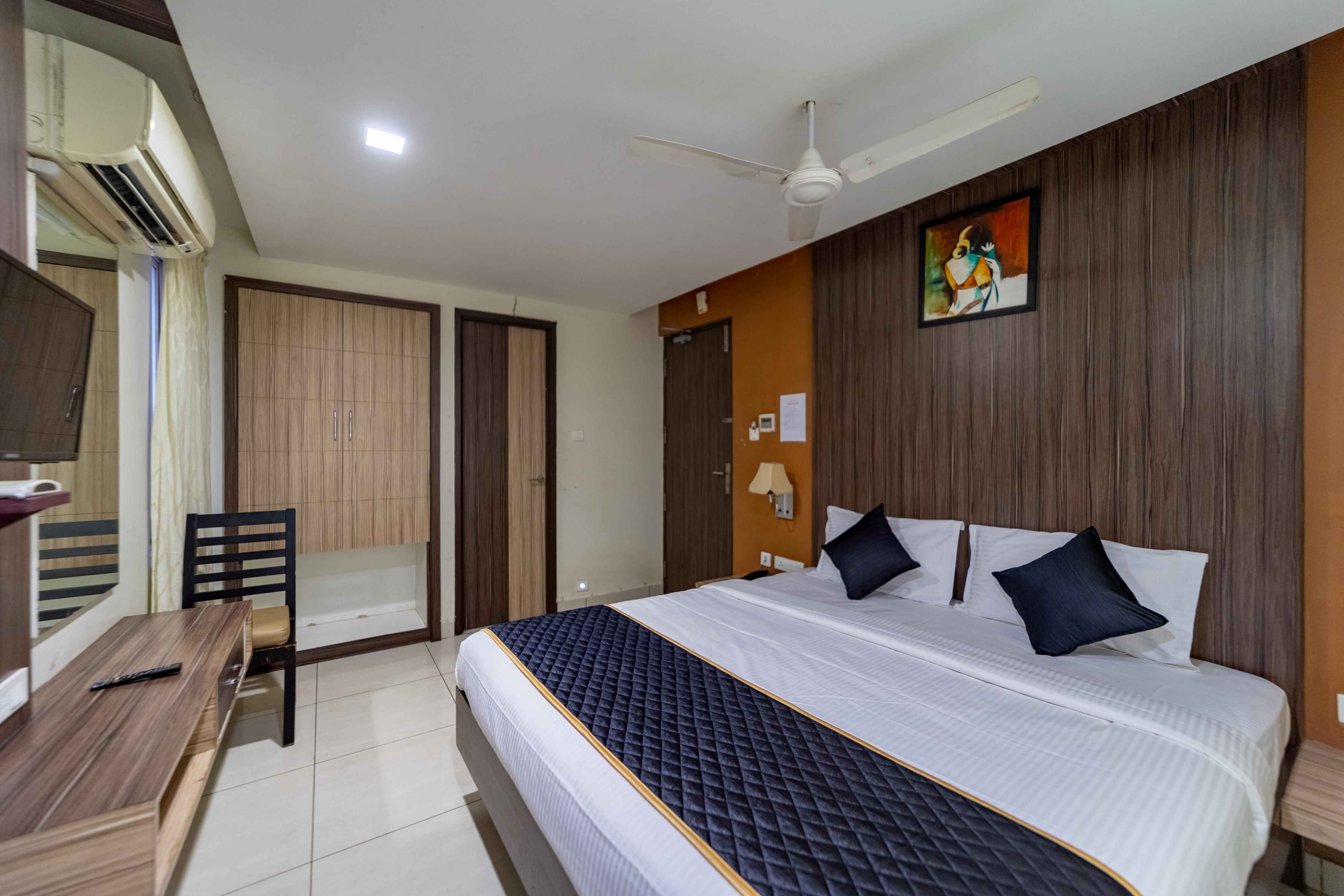 HOTEL RANAS RESIDENCY