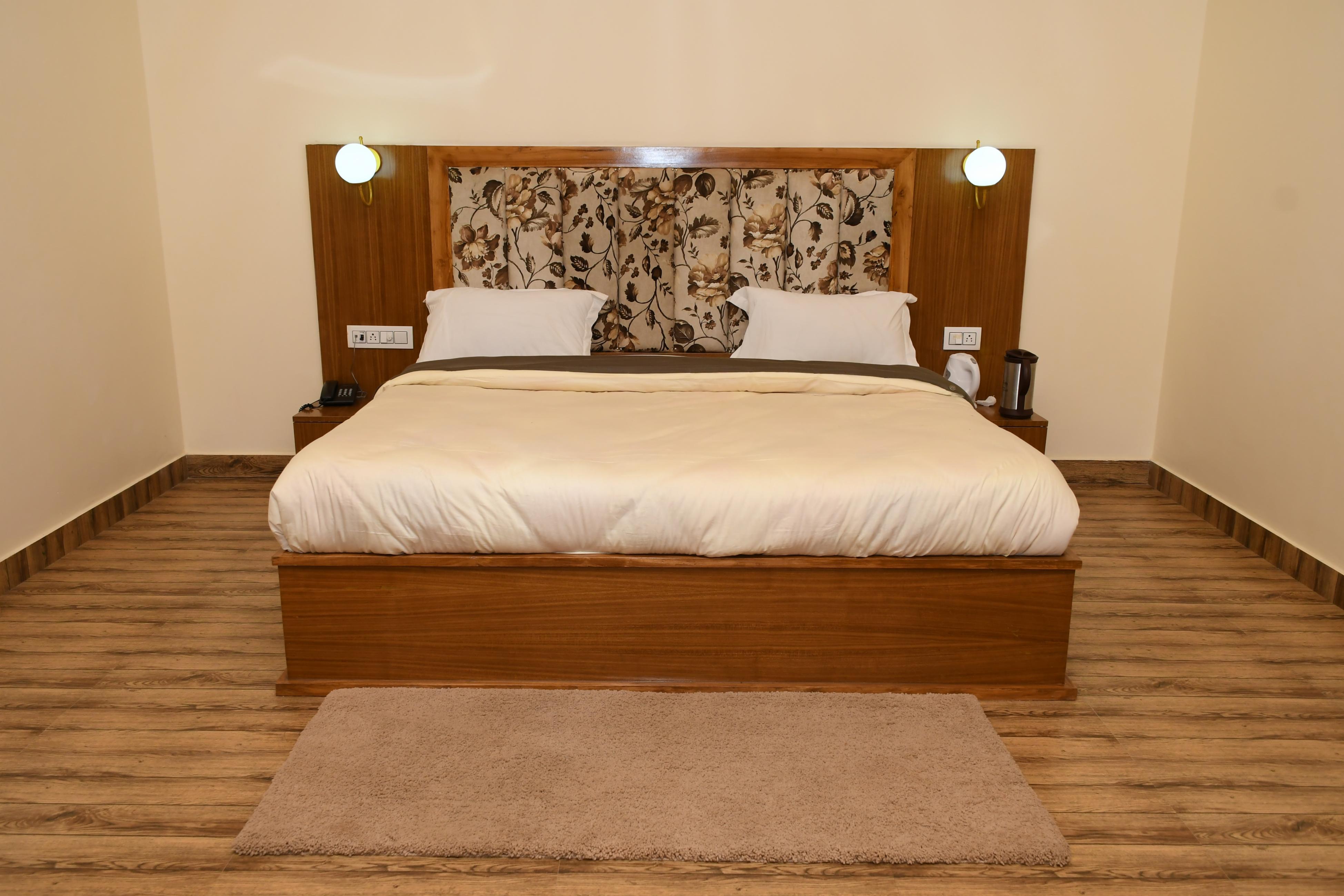 Vasant Corbett Resort and Hotel - Tap to explore photos