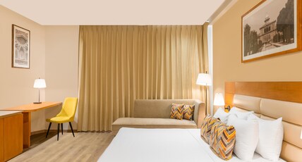 Lemon Tree Hotel Agra Room Type - Executive Room