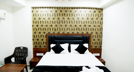 Hotel Surya Inn Room Type - Deluxe Room