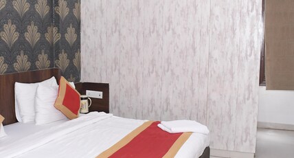 Hotel Asha Room Type - Deluxe