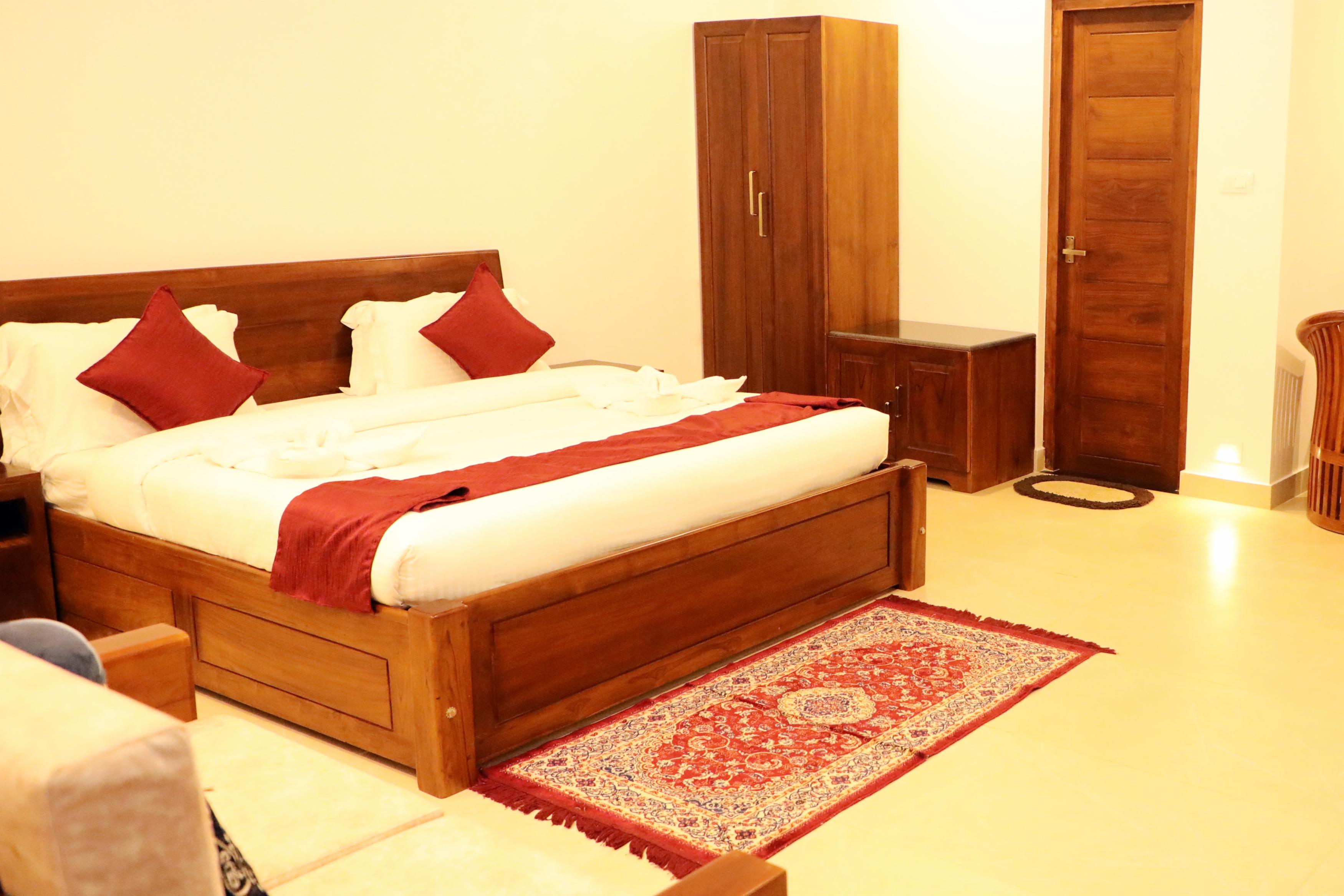 VALLEY VIEW Inn - Tap to explore photos