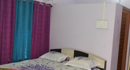 NIRIBILI HOME STAY Room Type - STANDARD AC ROOM