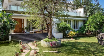 SaffronStays 7 Seas Room Type - SaffronStays 7 Seas