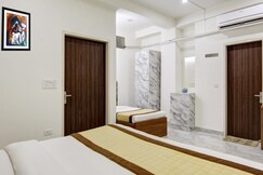 Hotel SB Inn @ New Delhi Railway Station