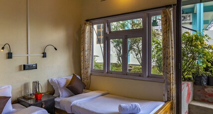 Zostel Homes Pedong (Kalimpong) Room Type - Standard Twin Room