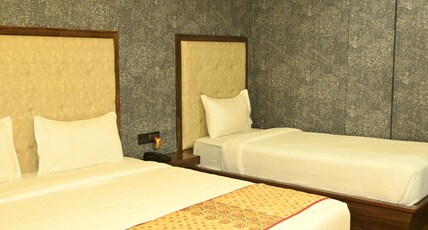 HOTEL A ONE LUXURY Room Type - BADA PARIVAAR( Family Room)