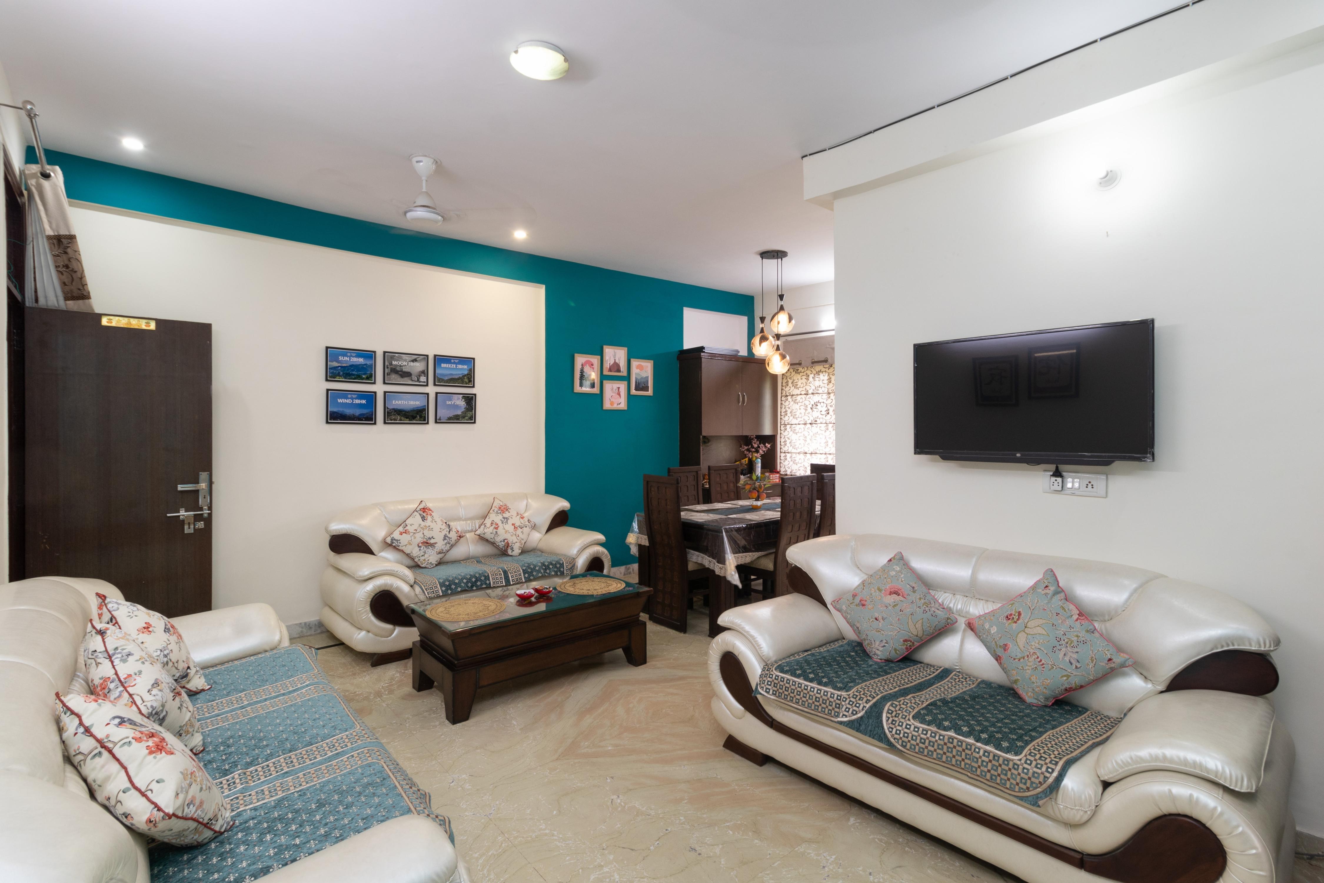 Berry 3BHK Apartment by Wabi Sabi Stays - Tap to explore photos