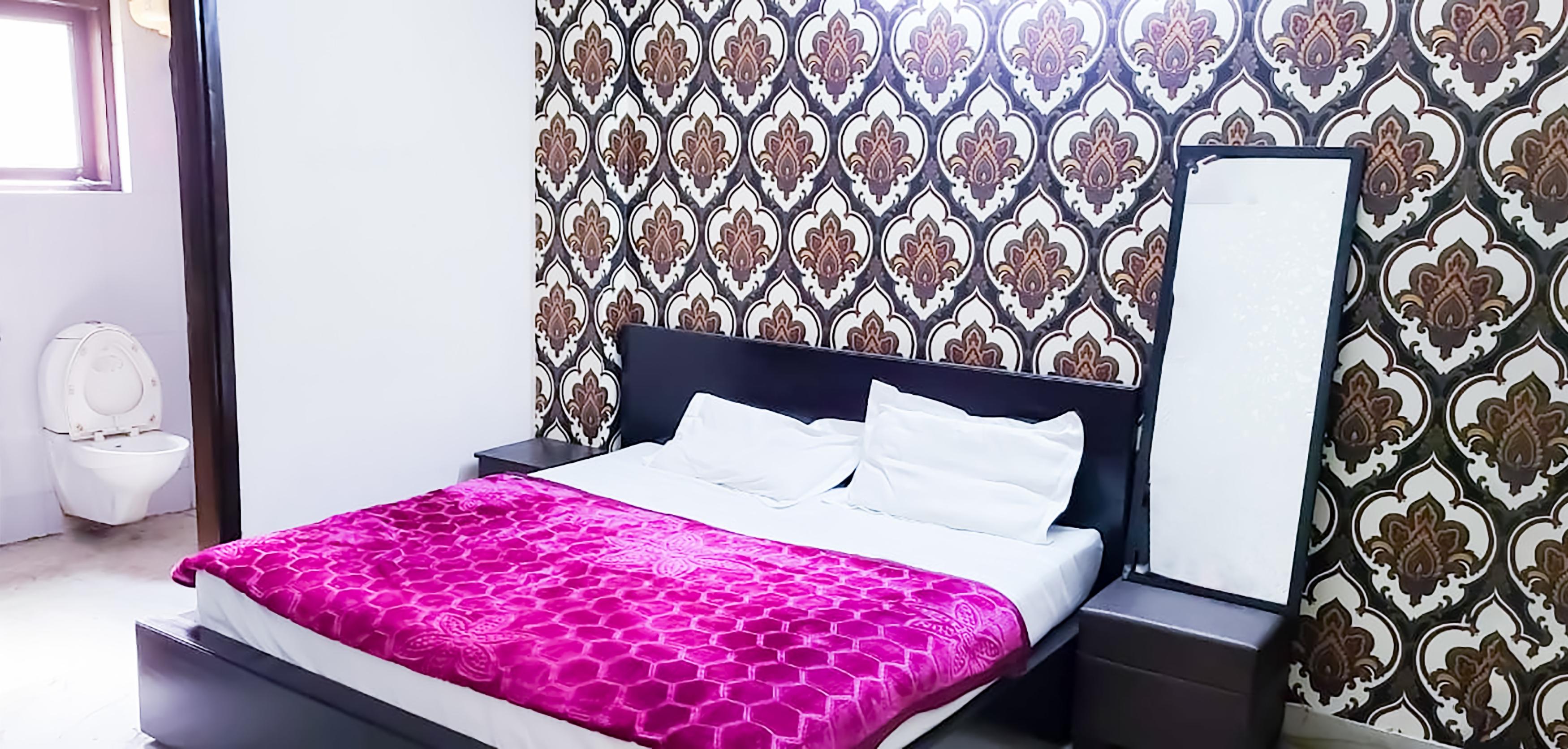 Hotel Jagannath Room Type - Deluxe Double Room