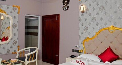 Secret Valley Plantation Resort Room Type - REGAL DESIGNER SUITE LANDMARK VIEW AC ROOM