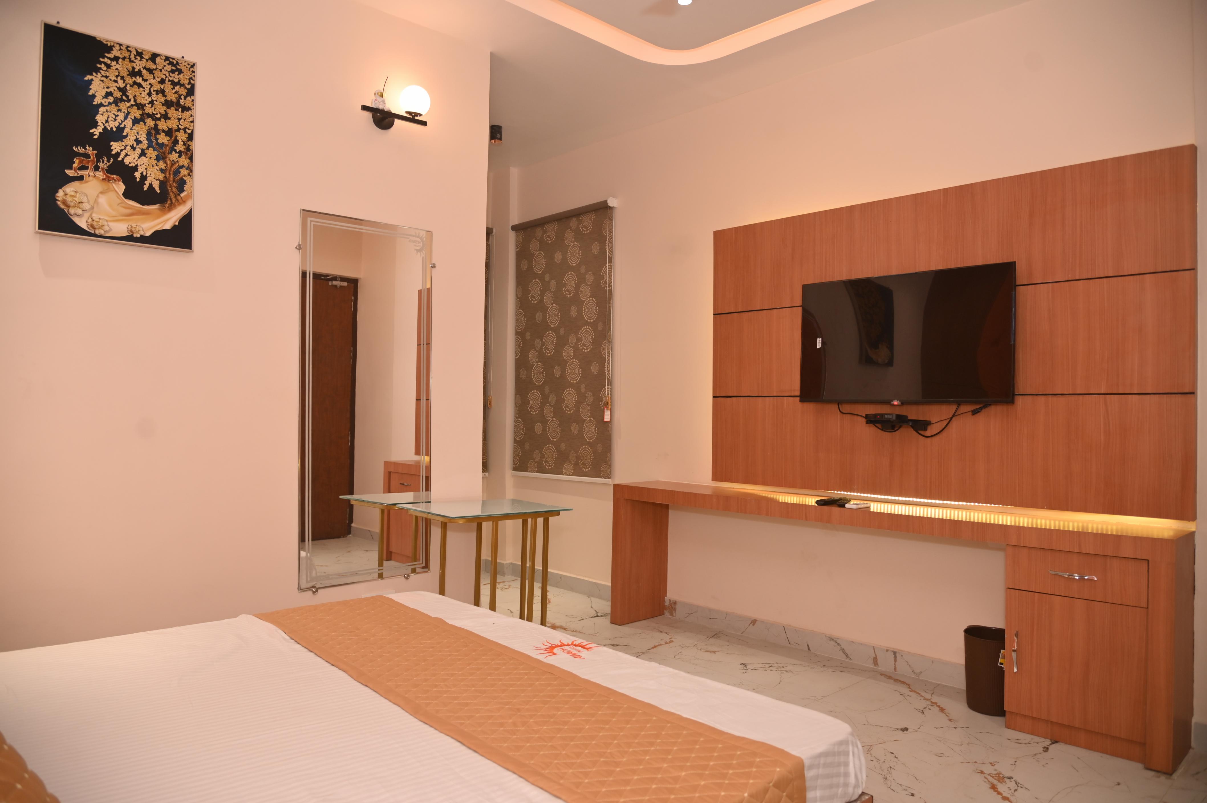 Hotel Awadh Palace Room Type - Premium Room