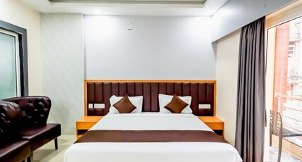 Shree Gajanan(Near Sea beach) Room Type - AC Deluxe Balcony Room Shree Gajanan(Near Sea beach) Room Type - AC Deluxe Balcony Room