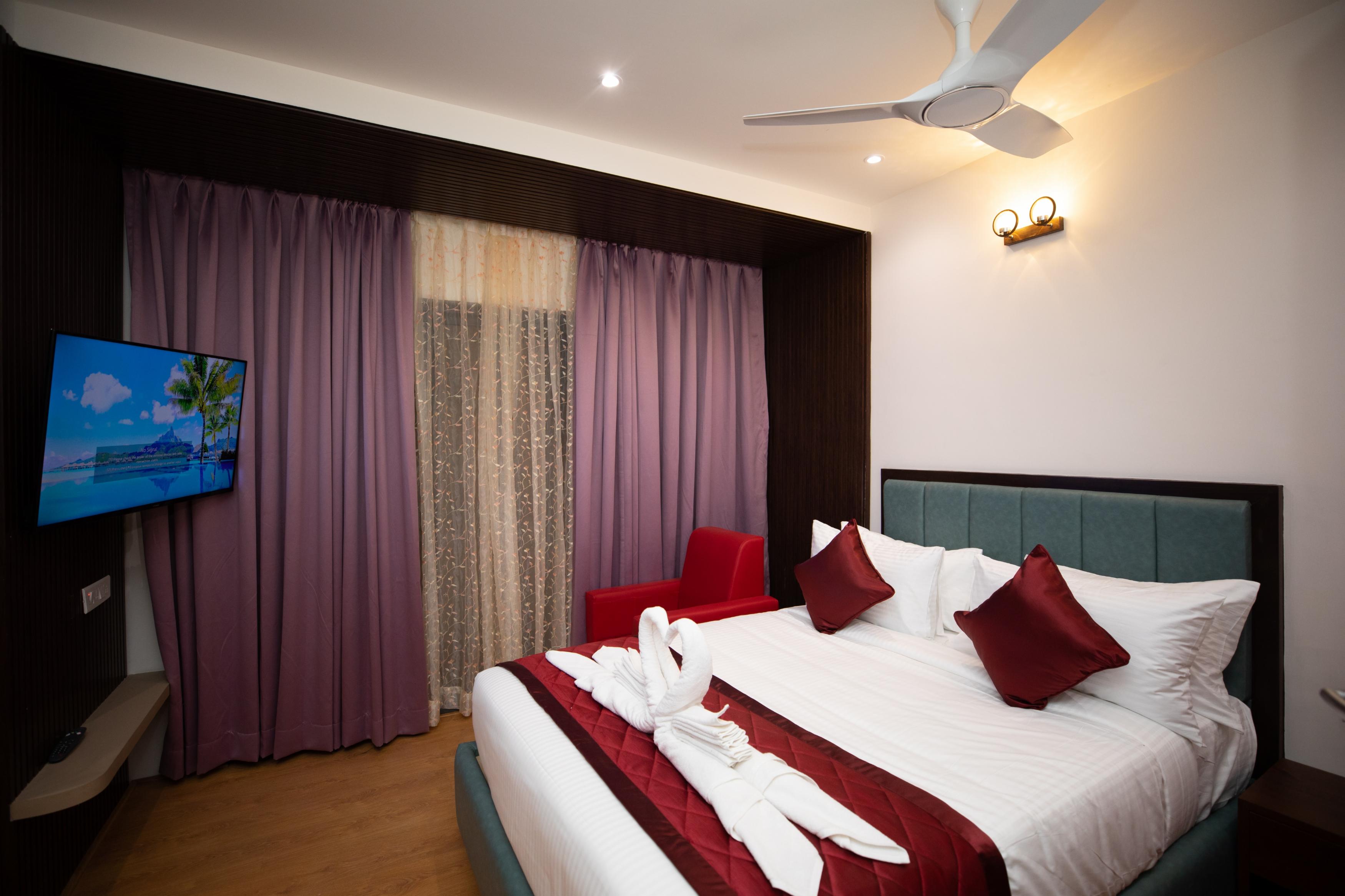 Hotel Silver Cle Hitech City - Tap to explore photos