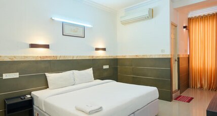 Nettoor Pavilion Room Type - Deluxe Room