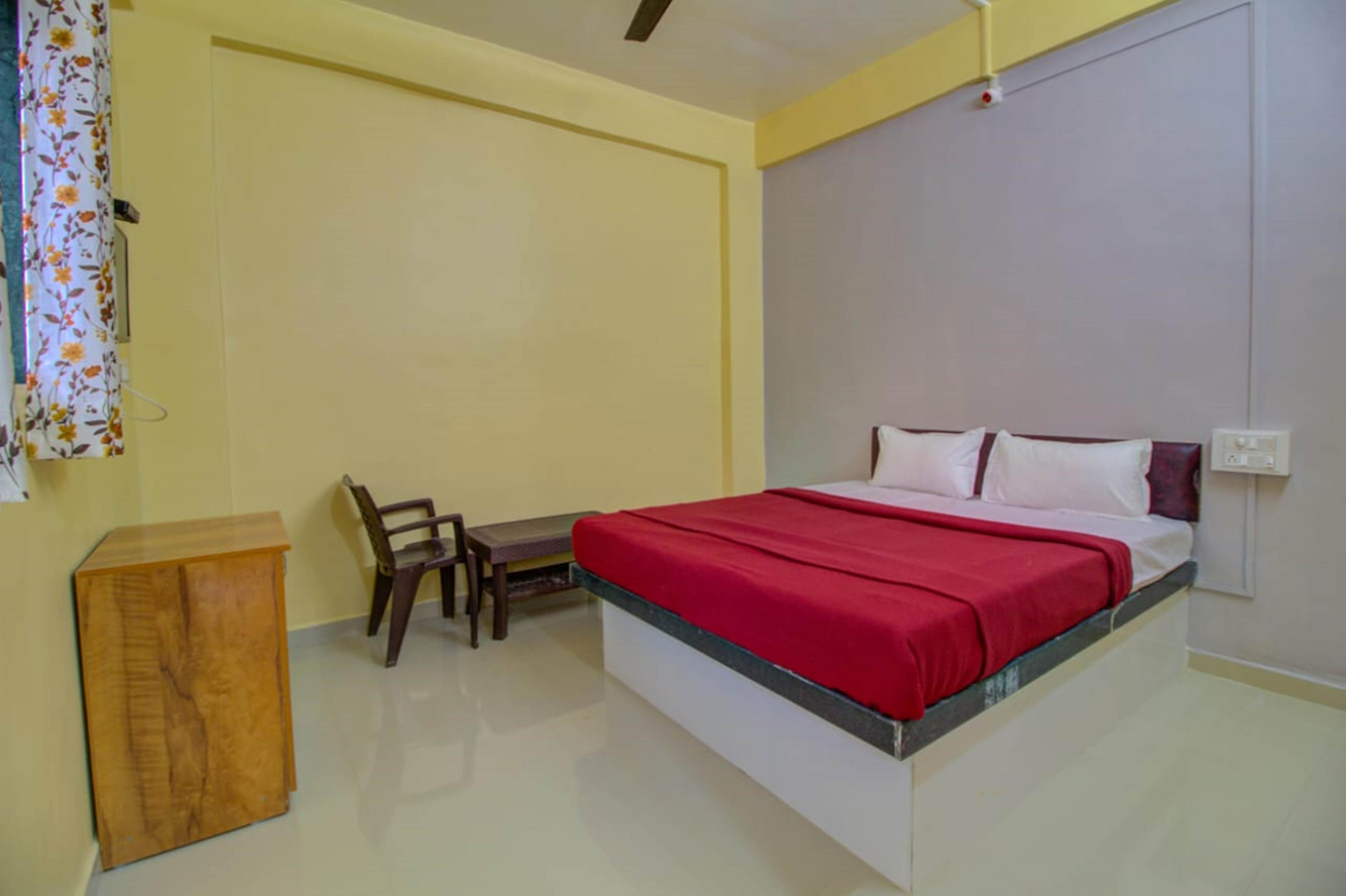 Siddhi Holiday Lonavala Room Type - DELUXE AC ROOMS