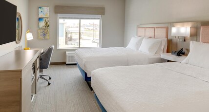 Hampton Inn & Suites by Hilton Weatherford Room Type - 2 QUEENS HEARING ACC