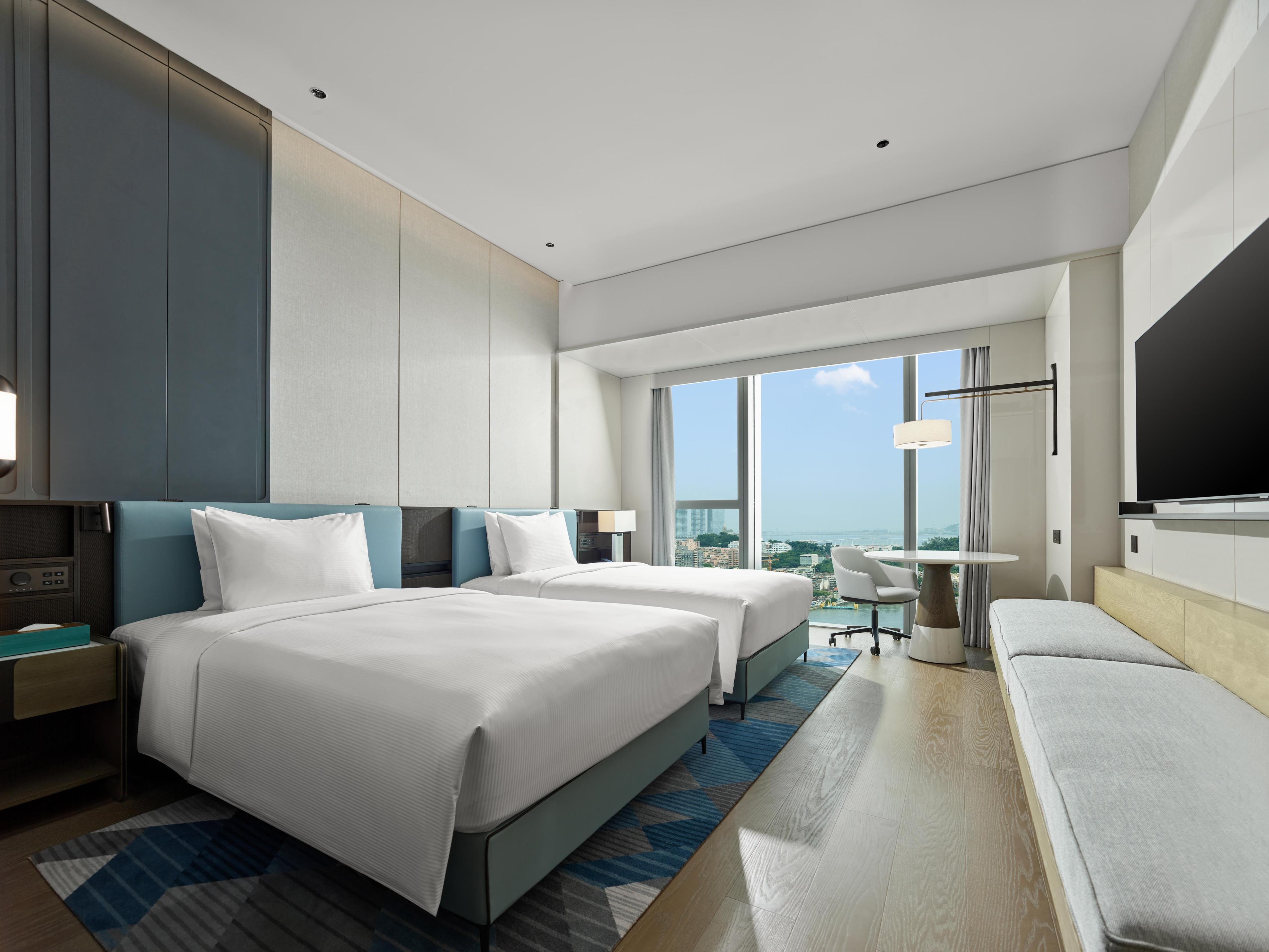 Hilton Zhuhai - Tap to explore photos