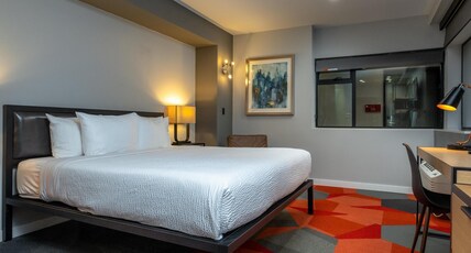Infinity Hotel San Francisco, Tapestry Collection by Hilton Room Type - 1 KING BED DELUXE