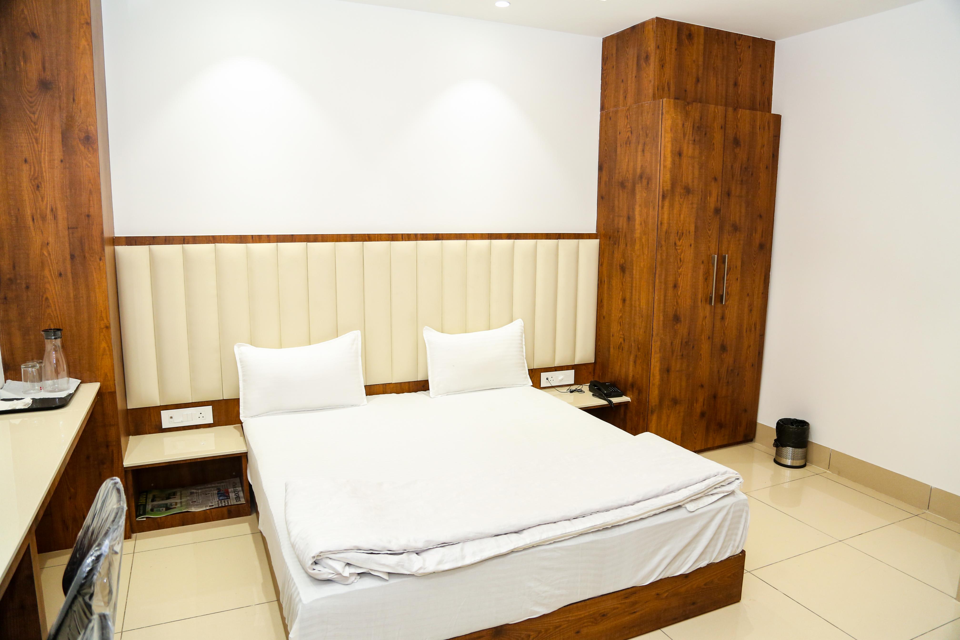 Hotel Altis Room Type - Standard AC Room