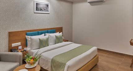 Regenta Inn 4th Block Koramangala Bangalore Room Type - Deluxe Double Room Regenta Inn 4th Block Koramangala Bangalore Room Type - Deluxe Double Room