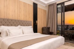 Alpine Hotel and Villas