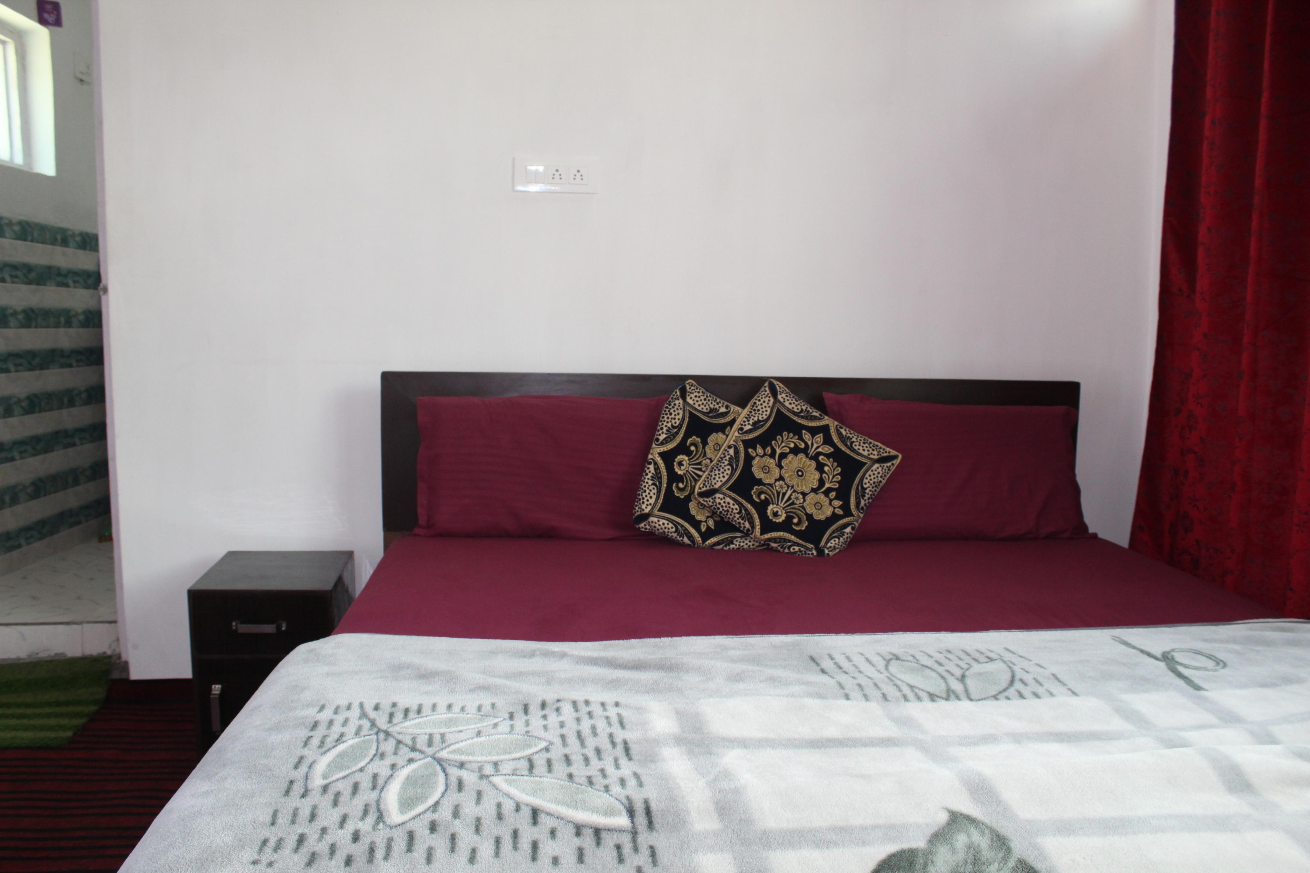Piece Of Paradise Guest House Bhaderwah - Tap to explore photos