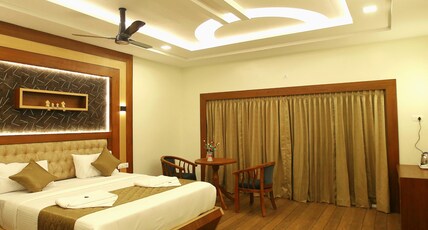 La Feliz Palacio Room Type - Premium Room with Balcony