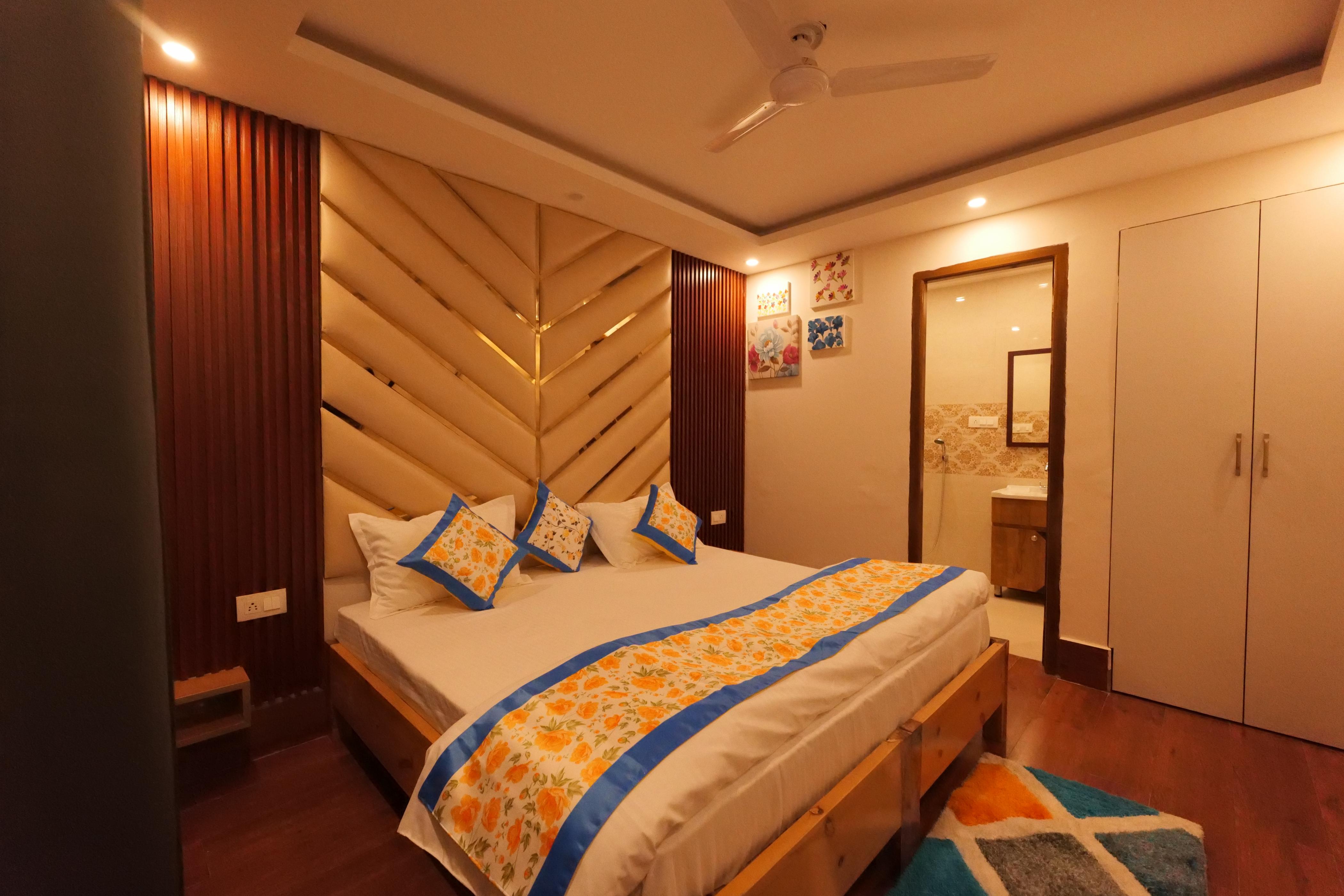HOTEL REX MUSSOORIE Room Type - Deluxe  Room with Balcony