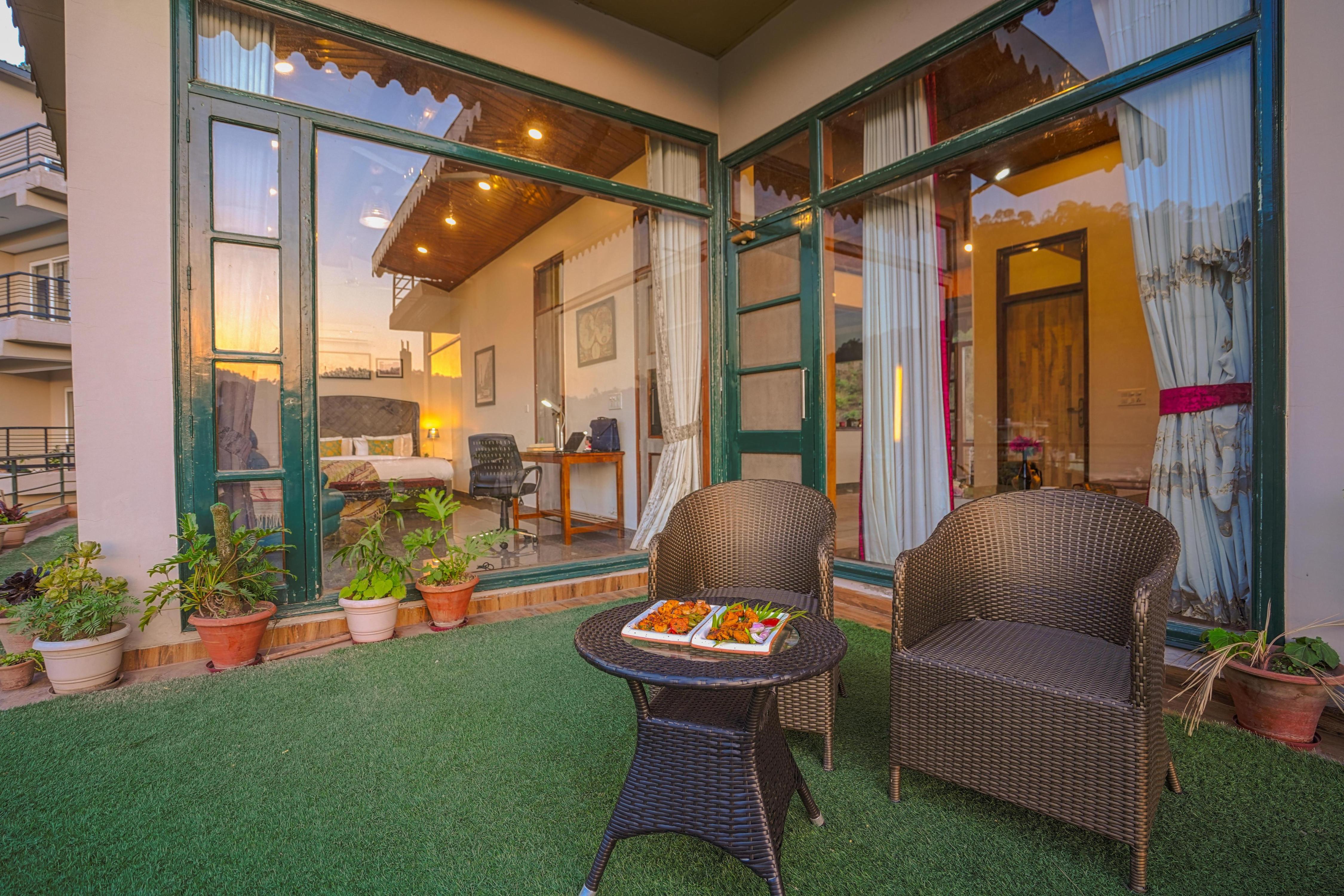 ELIVAAS Dilli Villa 3 BHK with Private Pool & Home Theatre