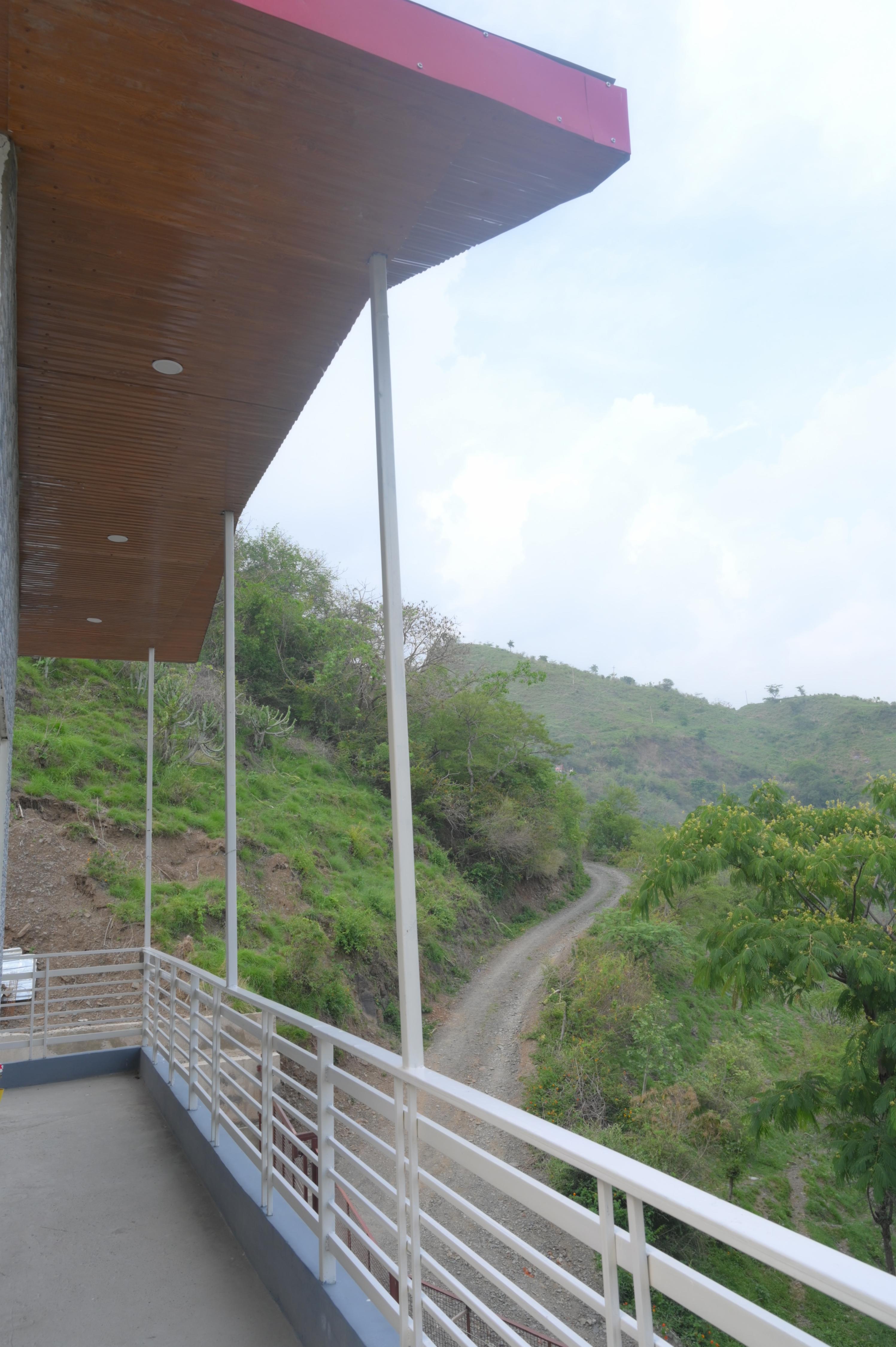 Atulyam farm villa 4bhk - Tap to explore photos