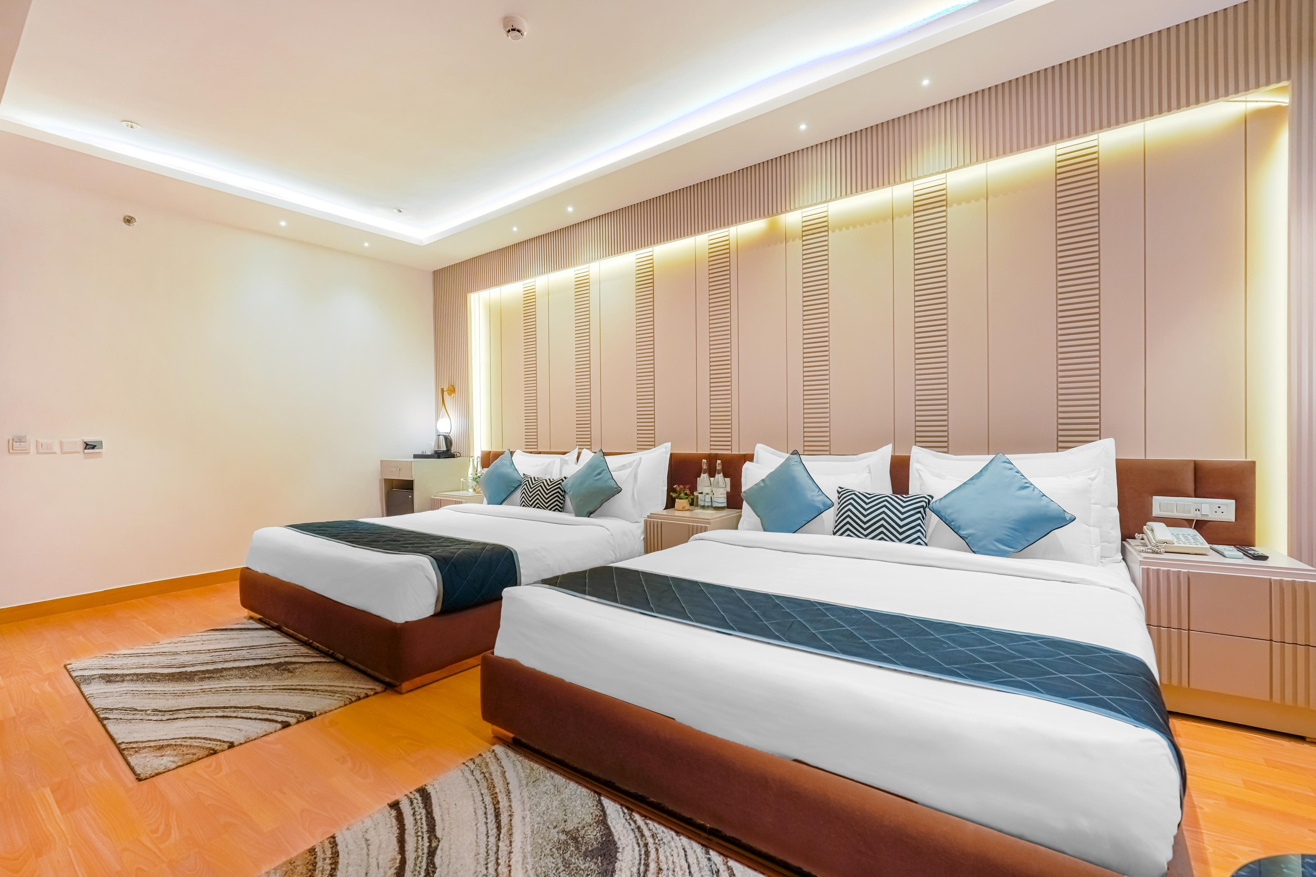 Quality Inn Elite By White Panda Hotels - Tap to explore photos
