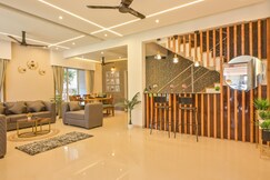 The Oak villa by Nosh & Stay LLP