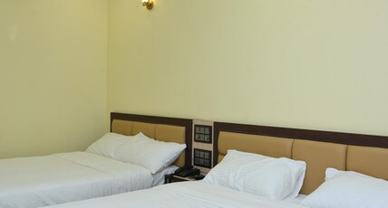 Hotel Sai Balaa Room Type - Triple sharing