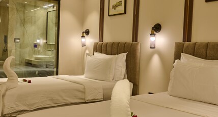 Borail View Regency Room Type - Deluxe Room