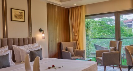 Borail View Regency Room Type - Studio with Balcony