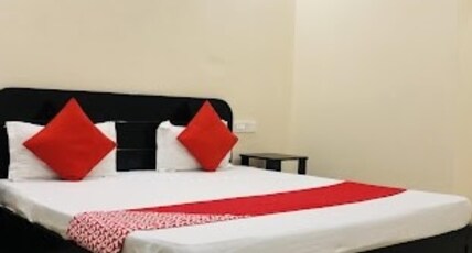 Hotel Snow White Mohali Room Type - Deluxe Room