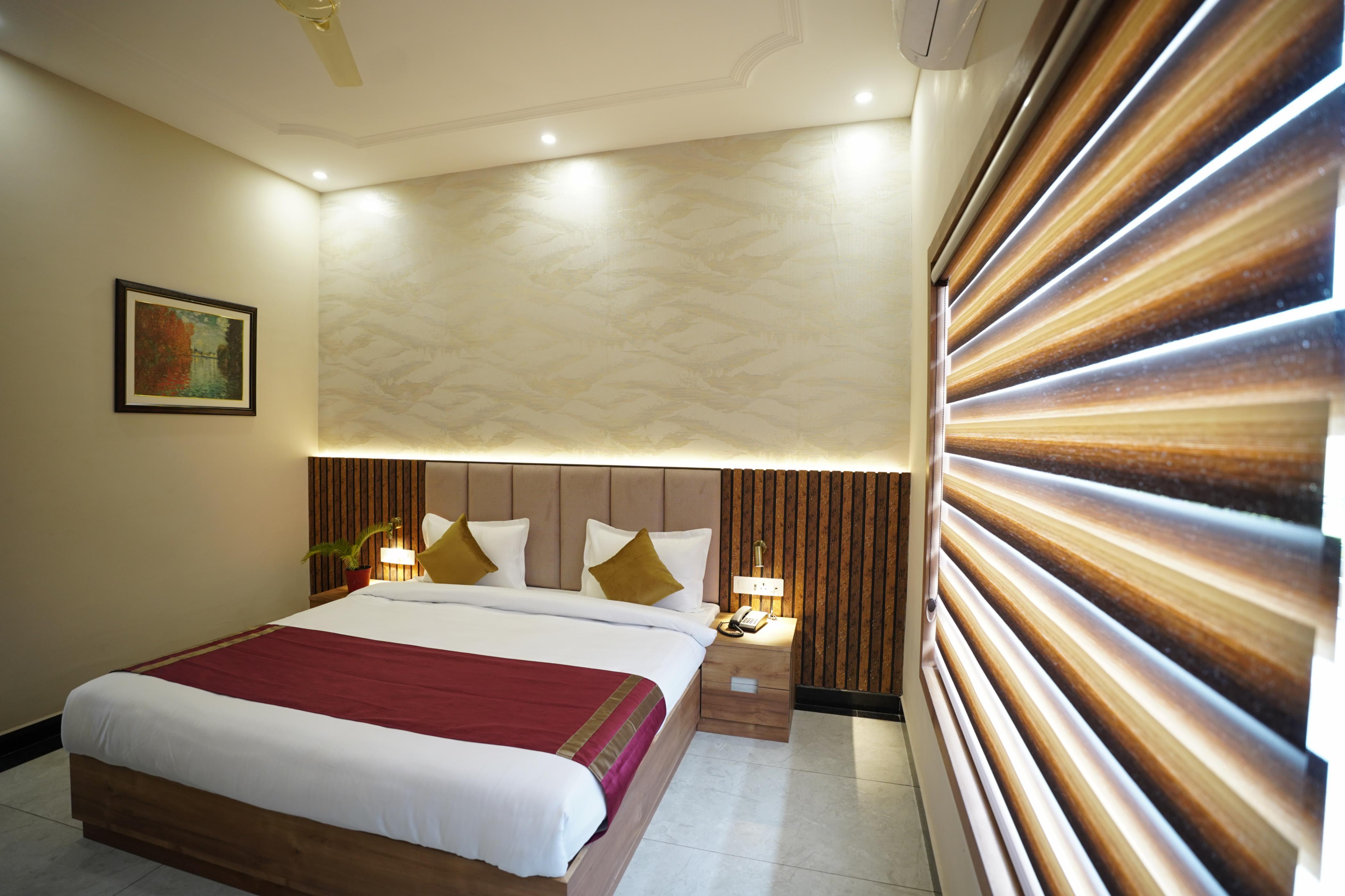 Dreamy Desert Hotel Room Type - Superior