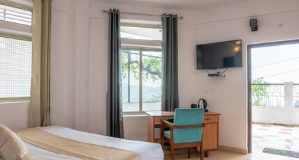 Birds View Retreat Room Type - Super Deluxe with View