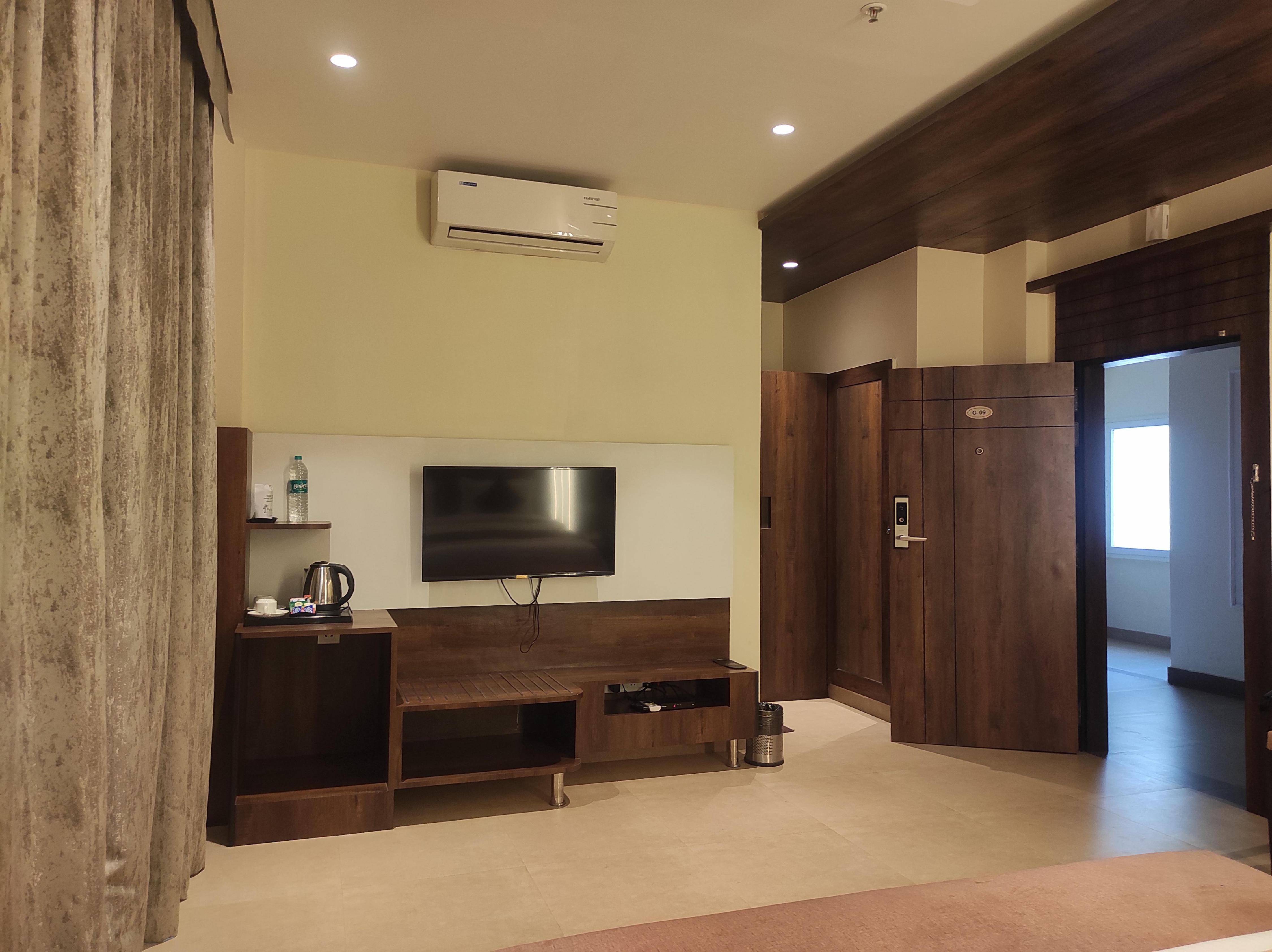 Palm Resort Tinsukia - Tap to explore photos