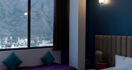 Spontrail Hostel Tapovan Room Type - Mountain View Deluxe Double Room
