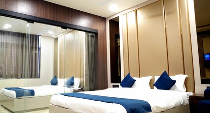 Hotel Rich Comfort Room Type - Family Luxury Suite AC