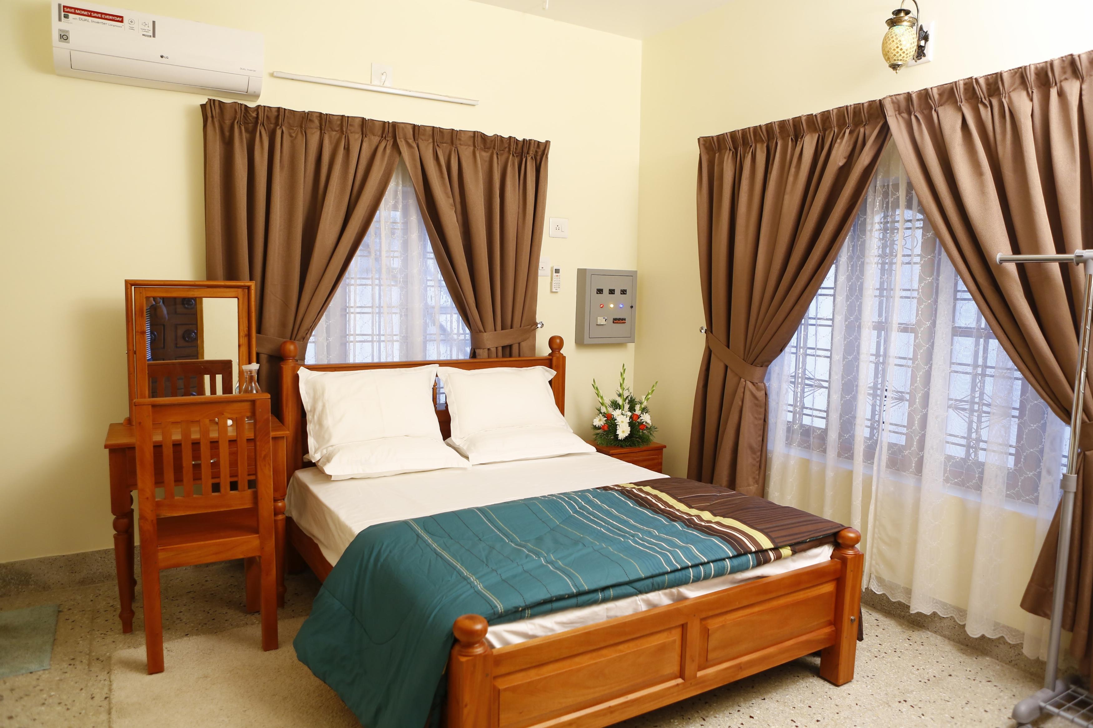 BELLJEM Homes your own private resort 1 BR GF