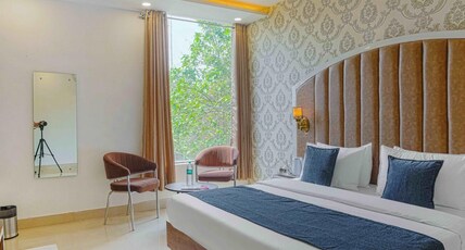 Hotel Paris, Chandigarh Zirakpur Room Type - Deluxe Room Hotel Paris, Chandigarh Zirakpur Room Type - Deluxe Room