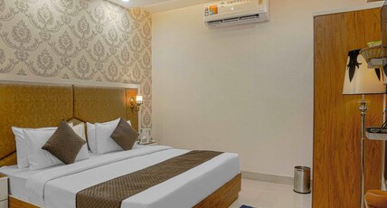 Hotel Paris, Chandigarh Zirakpur Room Type - Superior Room with Air Conditioning Hotel Paris, Chandigarh Zirakpur Room Type - Superior Room with Air Conditioning