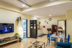 The Banyan Tree Adobe - KK's home stay